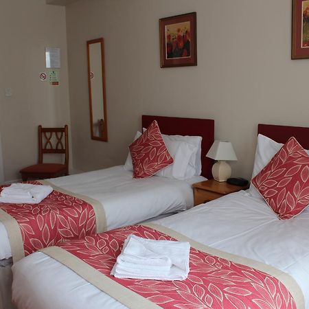 איסטבורן By The Sea Bed And Breakfast מראה חיצוני תמונה