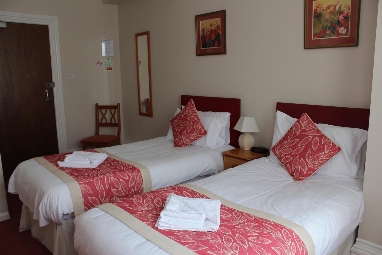 איסטבורן By The Sea Bed And Breakfast מראה חיצוני תמונה